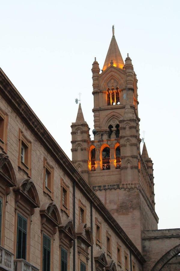 Casa Cecile Apartment Palermo Bagian luar foto