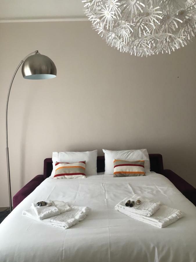 Casa Cecile Apartment Palermo Bagian luar foto